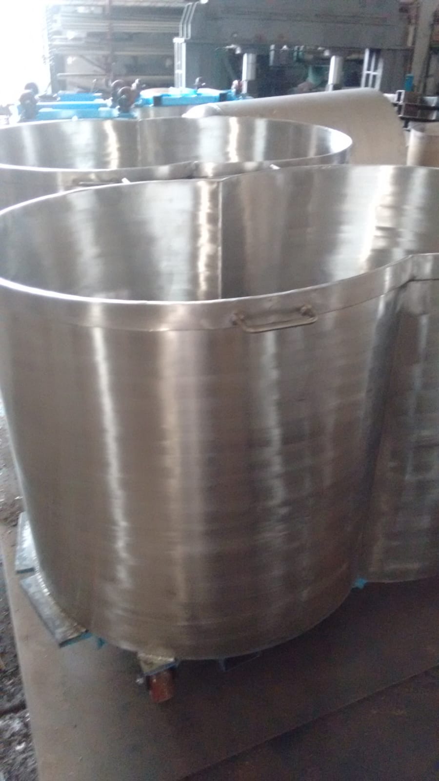 Polished Vessels